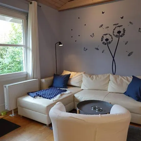 Anna Apartment *