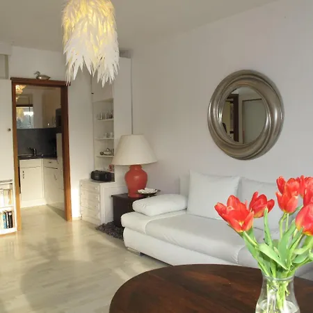 Ferienwohnung-anna شقة تيميندورفير ستراند