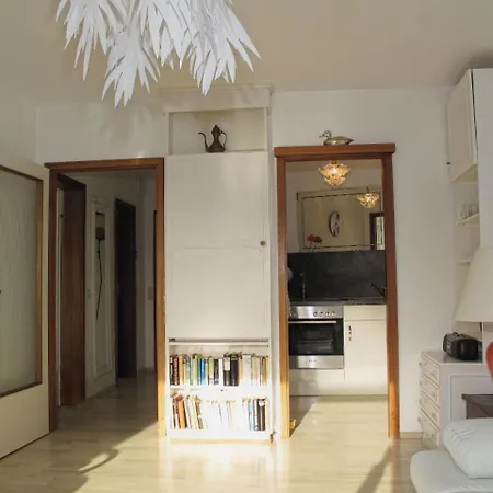 Ferienwohnung-anna شقة تيميندورفير ستراند